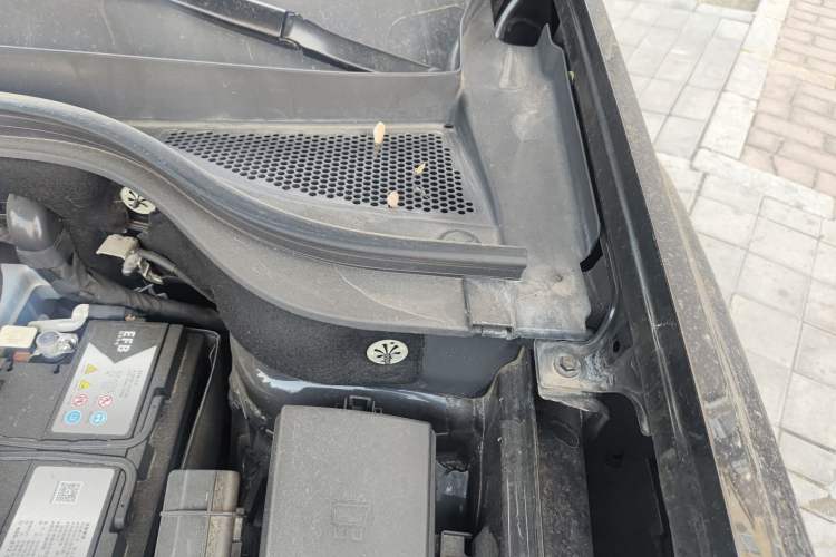 Used Volkswagen Teramont 2019 380TSI Four-Wheel Drive Comfort Edition China VI Standard Engine Bay Left
