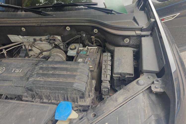 Used Volkswagen Teramont 2019 380TSI Four-Wheel Drive Comfort Edition China VI Standard Engine Bay Left