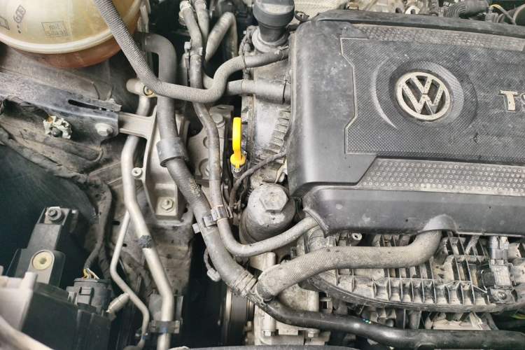 Used Volkswagen Teramont 2019 380TSI Four-Wheel Drive Comfort Edition China VI Standard Engine Bay Right