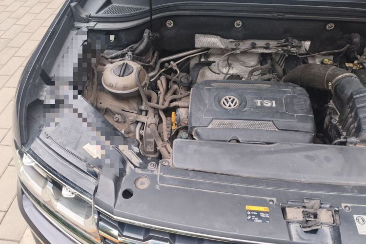 Used Volkswagen Teramont 2019 380TSI Four-Wheel Drive Luxury Version China VI Standard Engine Bay Right