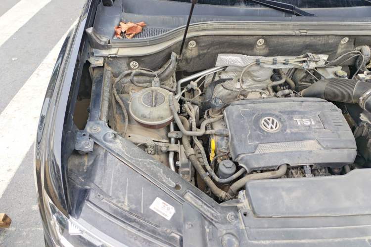 Used Volkswagen Teramont 2019 380TSI Four-Wheel Drive Luxury Version China V Standard Engine Bay Right