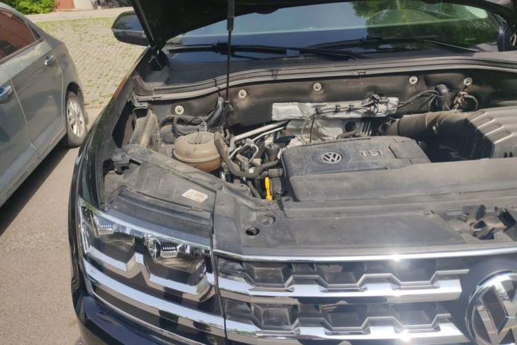 Used Volkswagen Teramont 2019 380TSI Four-Wheel Drive Luxury Version China V Standard Engine Bay Right