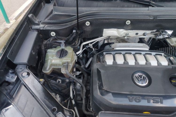Used Volkswagen Teramont 2019 530 V6 Four-Wheel Drive Flagship Version China V Standard Engine Bay Right