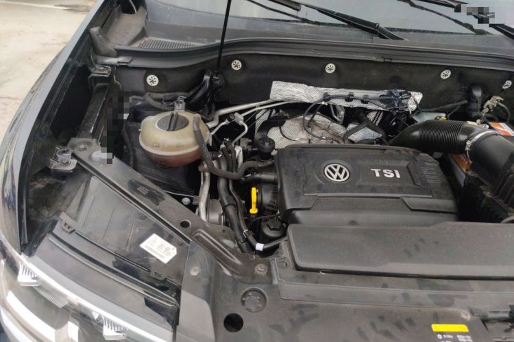Used Volkswagen Teramont 2019 380TSI Four-Wheel Drive Luxury Version China VI Standard Engine Bay Right