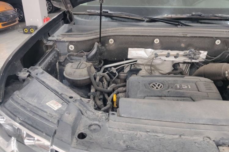 Used Volkswagen Teramont 2019 380TSI Four-Wheel Drive Luxury Version China V Standard Engine Bay Right