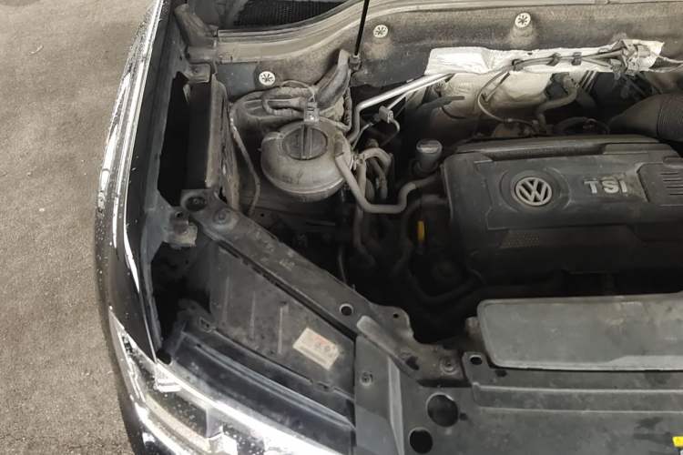 Used Volkswagen Teramont 2019 380TSI Four-Wheel Drive Comfort Edition China V Standard Engine Bay Right