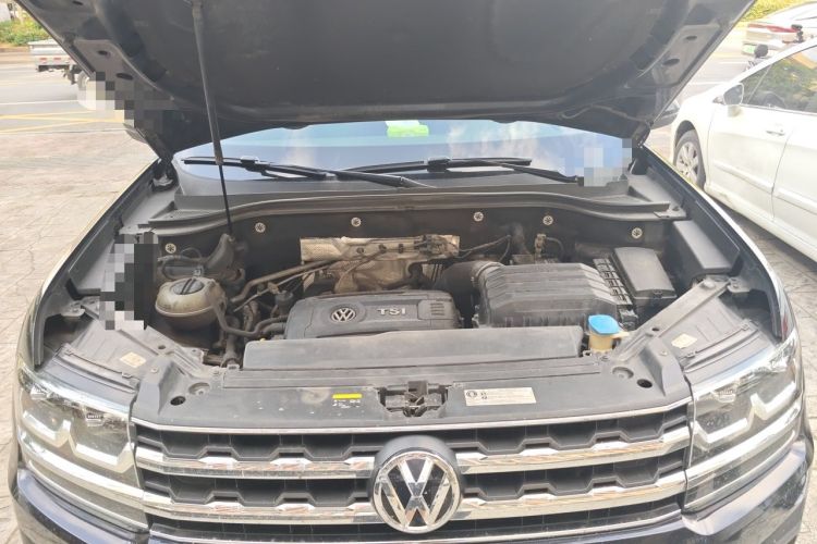 Used Volkswagen Teramont 2019 380TSI Four-Wheel Drive Luxury Version China V Standard Engine Bay