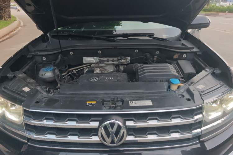 Used Volkswagen Teramont 2019 380TSI Four-Wheel Drive Luxury Version China V Standard Engine Bay
