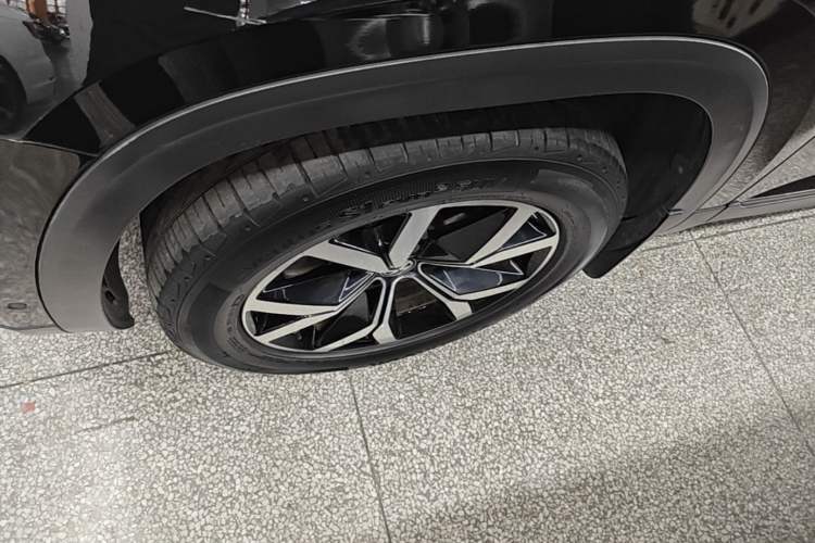 Used Volkswagen Teramont 2019 330TSI Two-Wheel-Drive Luxury Edition China V Standard Exterior 4
