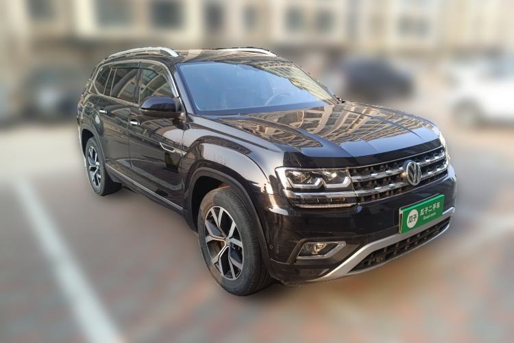 Used Volkswagen Teramont 2019 330TSI Two-Wheel-Drive Luxury Edition China VI Standard Front Right 45 Deg