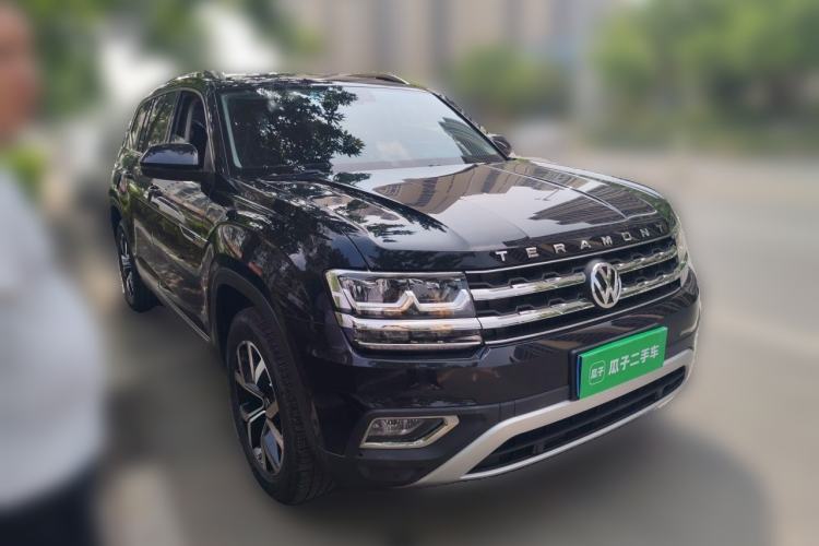 Used Volkswagen Teramont 2019 330TSI Two-Wheel-Drive Luxury Edition China V Standard Front Right 45 Deg