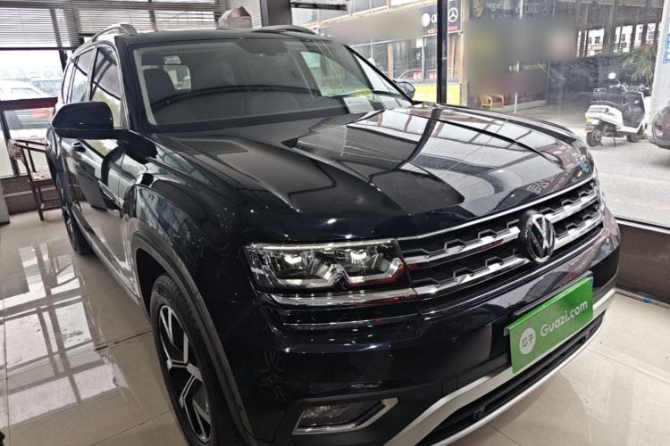 Used Volkswagen Teramont 2019 330TSI Two-Wheel-Drive Luxury Edition China V Standard Front Right 45 Deg