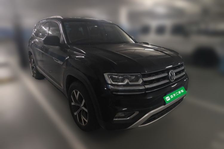 Used Volkswagen Teramont 2019 330TSI Two-Wheel-Drive Luxury Edition China V Standard Front Right 45 Deg