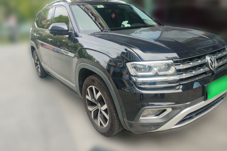 Used Volkswagen Teramont 2019 330TSI Two-Wheel-Drive Luxury Edition China VI Standard Front Right 45 Deg
