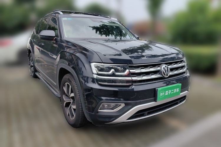 Used Volkswagen Teramont 2019 330TSI Two-Wheel-Drive Luxury Edition China V Standard Front Right 45 Deg