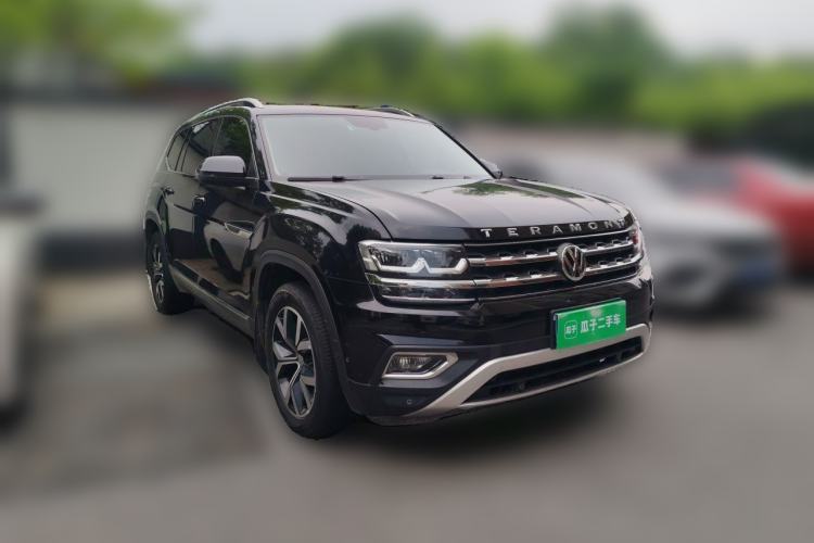 Used Volkswagen Teramont 2019 330TSI Two-Wheel-Drive Luxury Edition China VI Standard Front Right 45 Deg