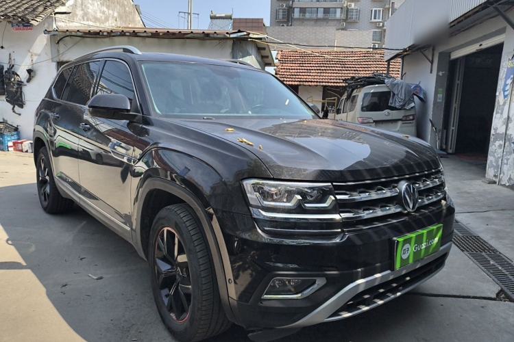Used Volkswagen Teramont 2019 330TSI Two-Wheel-Drive Luxury Edition China V Standard Front Right 45 Deg