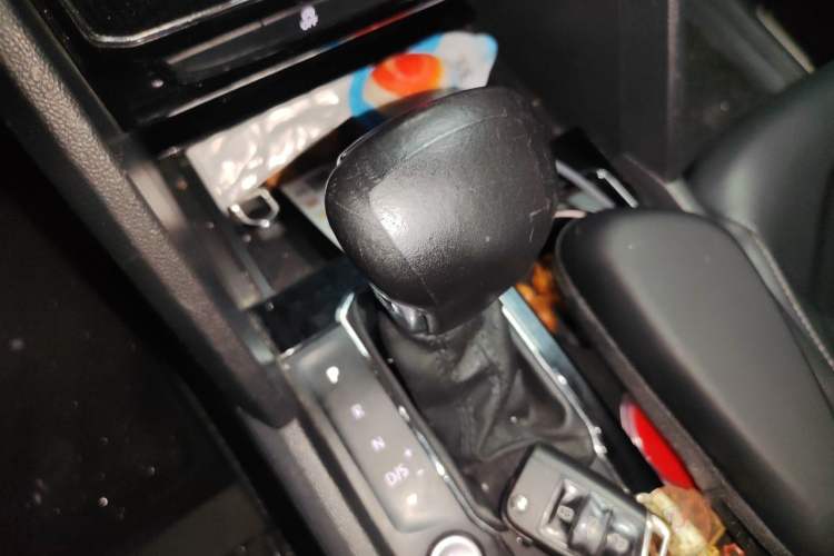 Used Volkswagen Teramont 2019 380TSI Four-Wheel Drive Luxury Version China VI Standard Gear Lever