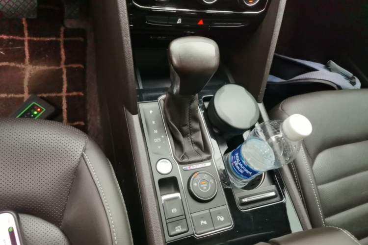 Used Volkswagen Teramont 2019 380TSI Four-Wheel Drive Luxury Version China V Standard Gear Lever