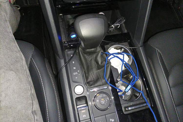 Used Volkswagen Teramont 2019 380TSI Four-Wheel Drive Luxury Version China V Standard Gear Lever