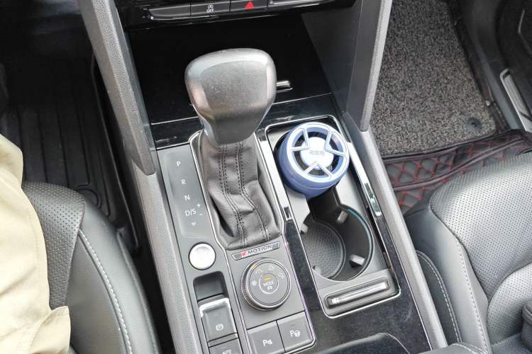 Used Volkswagen Teramont 2019 380TSI Four-Wheel Drive Luxury Version China VI Standard Gear Lever