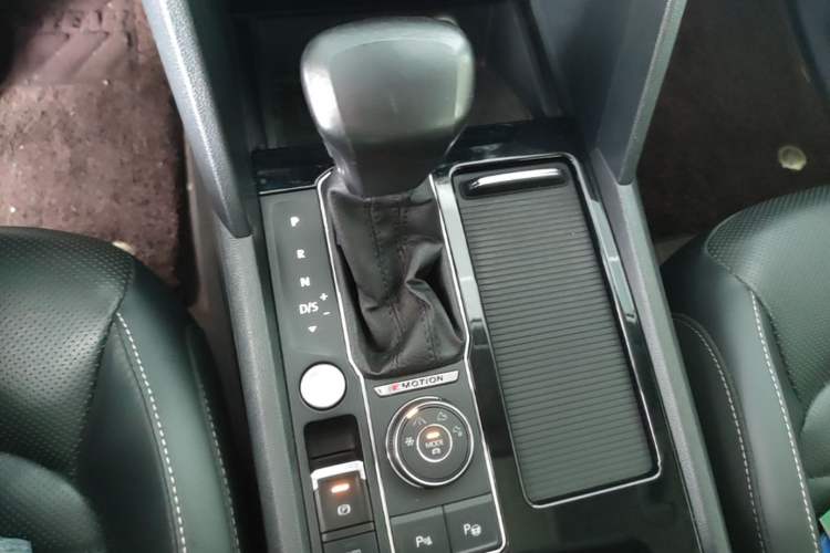 Used Volkswagen Teramont 2019 380TSI Four-Wheel Drive Luxury Version China VI Standard Gear Lever