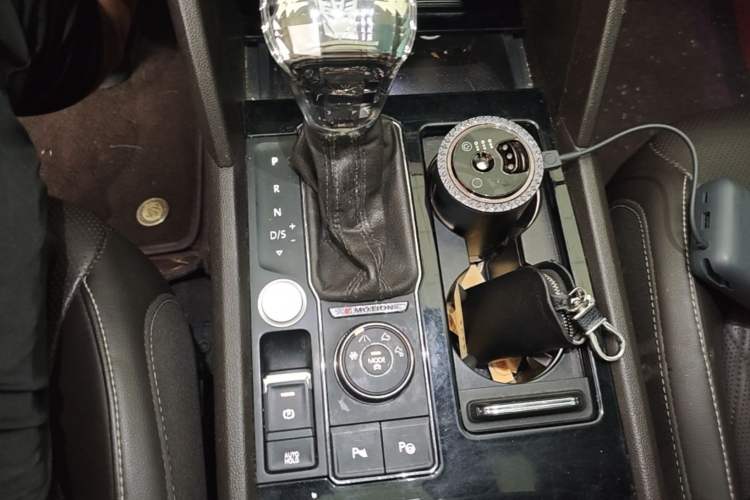 Used Volkswagen Teramont 2019 530 V6 Four-Wheel Drive Flagship Version China V Standard Gear Lever