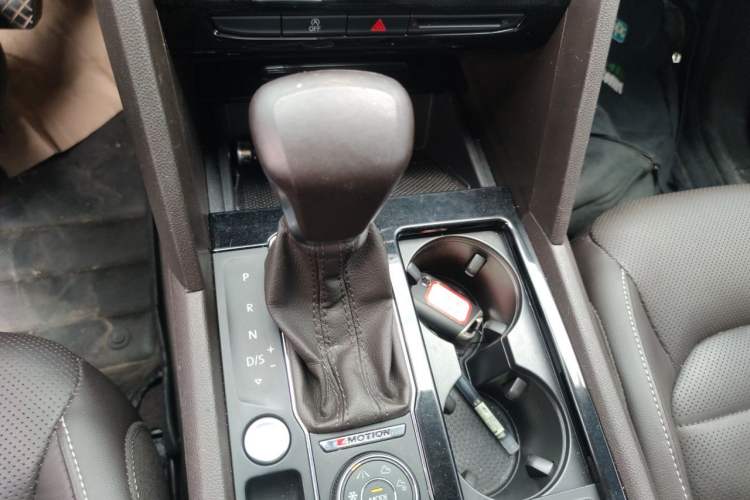 Used Volkswagen Teramont 2019 380TSI Four-Wheel Drive Luxury Version China VI Standard Gear Lever