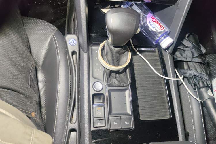 Used Volkswagen Teramont 2019 330TSI Two-Wheel-Drive Luxury Edition China V Standard Gear Lever