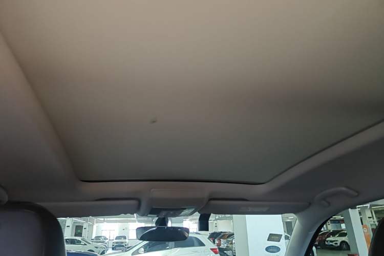 Used Volkswagen Teramont 2019 330TSI Two-Wheel-Drive Luxury Edition China V Standard Headliner