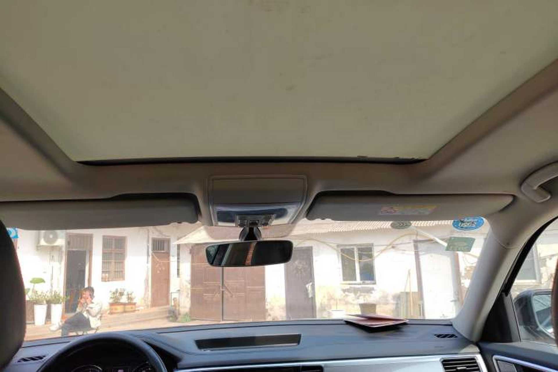 Used Volkswagen Teramont 2019 330TSI Two-Wheel-Drive Luxury Edition China VI Standard Headliner