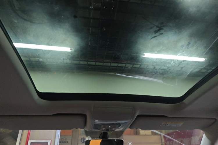 Used Volkswagen Teramont 2019 330TSI Two-Wheel-Drive Luxury Edition China VI Standard Headliner