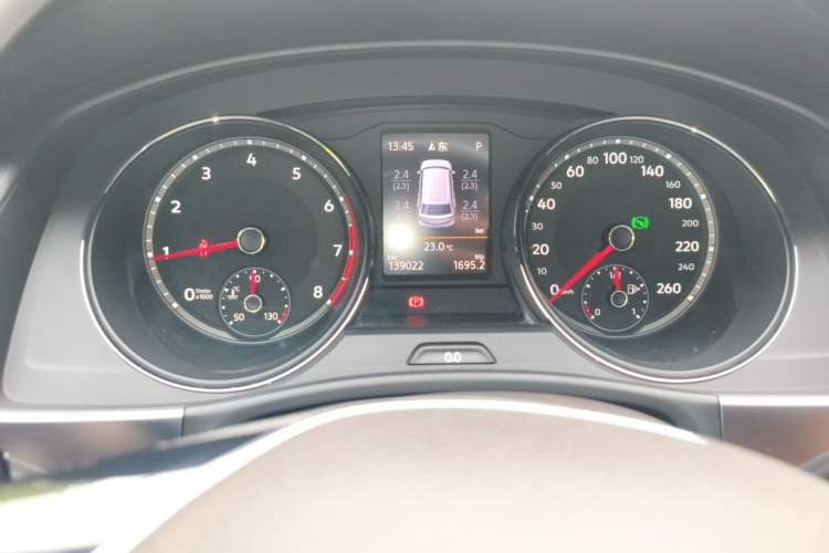 Used Volkswagen Teramont 2019 380TSI Four-Wheel Drive Luxury Version China VI Standard Instrument Cluster