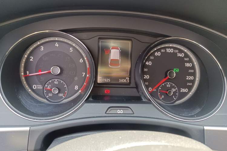 Used Volkswagen Teramont 2019 330TSI Two-Wheel-Drive Luxury Edition China VI Standard Instrument Cluster