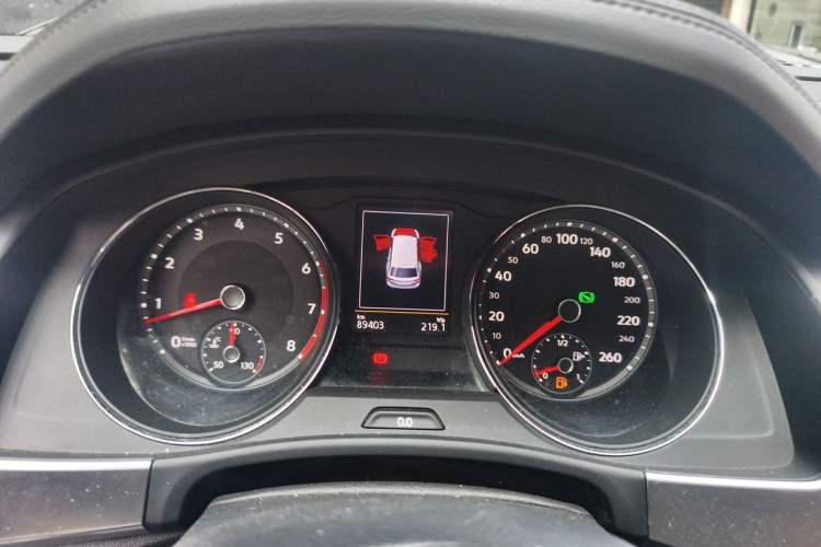 Used Volkswagen Teramont 2019 330TSI Two-Wheel-Drive Luxury Edition China V Standard Instrument Cluster