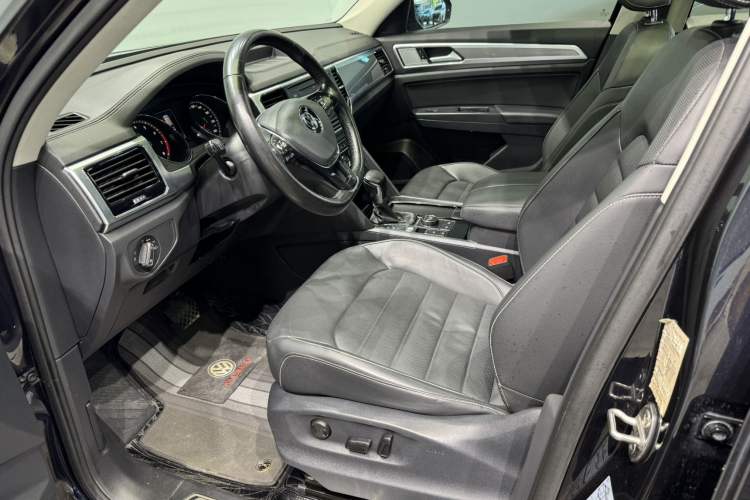 Used Volkswagen Teramont 2019 380TSI Four-Wheel Drive Luxury Version China VI Standard Interior 1