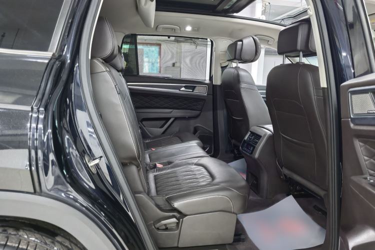 Used Volkswagen Teramont 2019 530 V6 Four-Wheel Drive Flagship Version China V Standard Interior 11