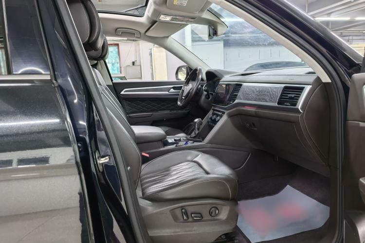 Used Volkswagen Teramont 2019 530 V6 Four-Wheel Drive Flagship Version China V Standard Interior 12