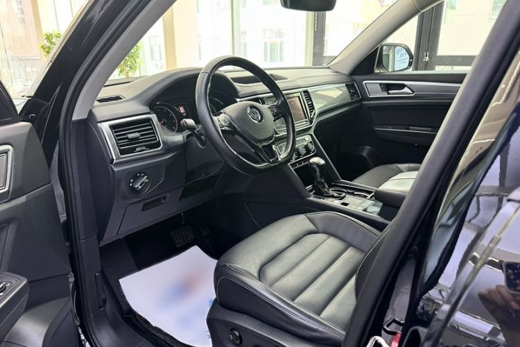 Used Volkswagen Teramont 2019 330TSI Two-Wheel-Drive Luxury Edition China V Standard Interior 2
