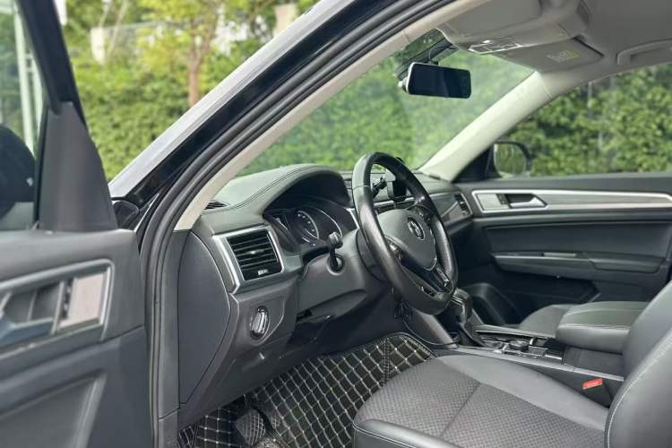 Used Volkswagen Teramont 2019 380TSI Four-Wheel Drive Comfort Edition China VI Standard Interior 2