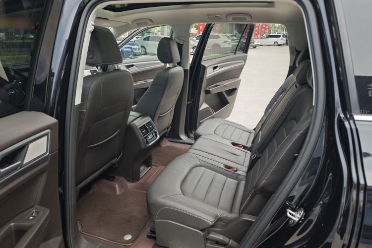 Used Volkswagen Teramont 2019 380TSI Four-Wheel Drive Luxury Version China VI Standard Interior 2