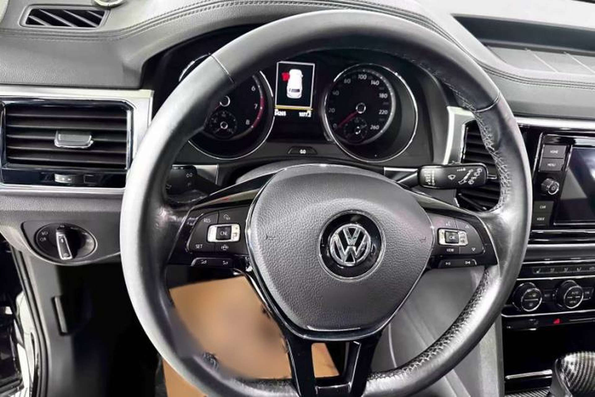 Used Volkswagen Teramont 2019 380TSI Four-Wheel Drive Luxury Version China VI Standard Interior 3