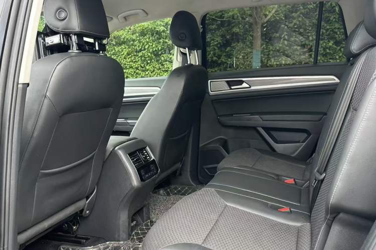 Used Volkswagen Teramont 2019 380TSI Four-Wheel Drive Comfort Edition China VI Standard Interior 3