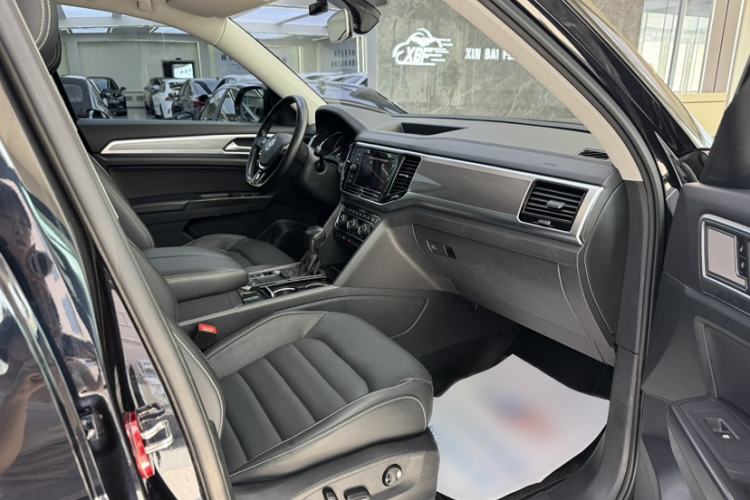 Used Volkswagen Teramont 2019 330TSI Two-Wheel-Drive Luxury Edition China V Standard Interior 4