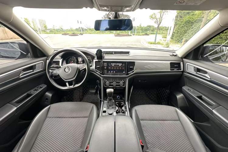 Used Volkswagen Teramont 2019 380TSI Four-Wheel Drive Comfort Edition China VI Standard Interior 4