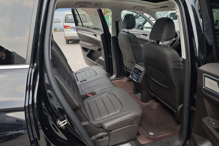 Used Volkswagen Teramont 2019 380TSI Four-Wheel Drive Luxury Version China VI Standard Interior 4