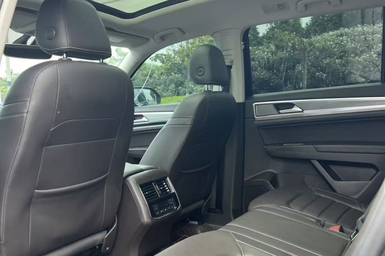 Used Volkswagen Teramont 2019 380TSI Four-Wheel Drive Luxury Version China V Standard Interior 6