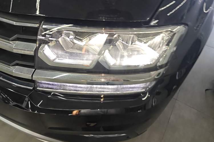 Used Volkswagen Teramont 2019 330TSI Two-Wheel-Drive Luxury Edition China V Standard Left Front Headlight