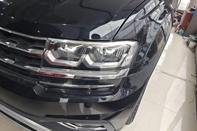 Used Volkswagen Teramont 2019 330TSI Two-Wheel-Drive Luxury Edition China V Standard Left Front Headlight