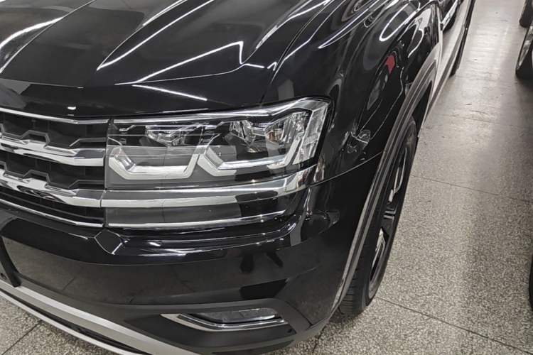 Used Volkswagen Teramont 2019 330TSI Two-Wheel-Drive Luxury Edition China V Standard Left Front Headlight